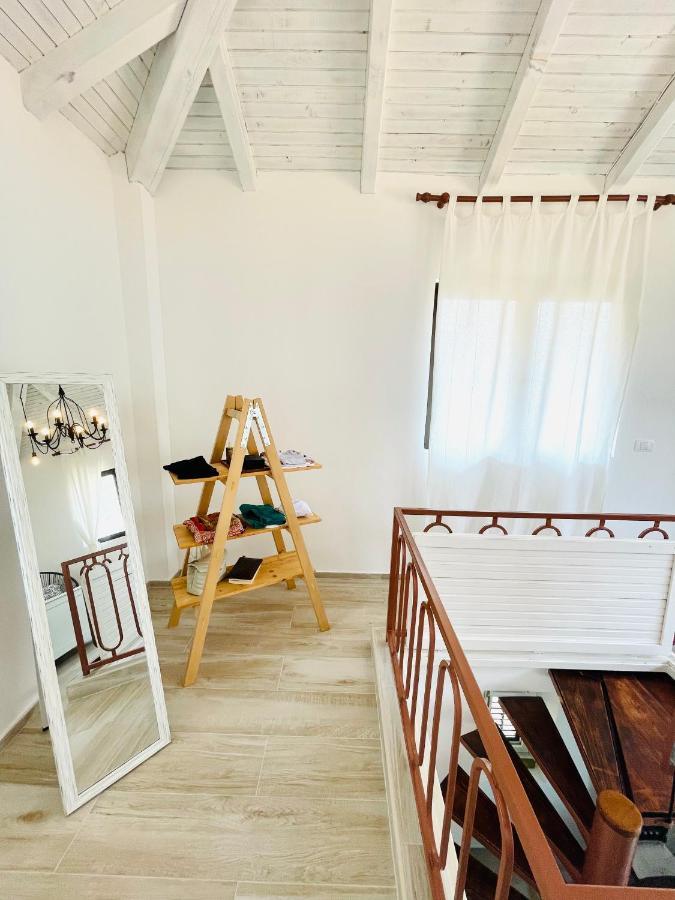 Chic Sea Front Apartment With Breathtaking Kotor Bay View Donji Stoliv Extérieur photo